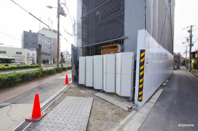 グランパシフィック毛馬　仲介手数料無料のエントランス