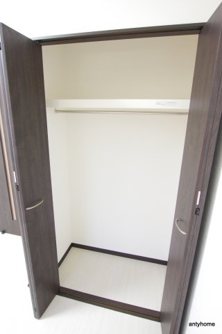 グランパシフィック毛馬　仲介手数料無料の収納