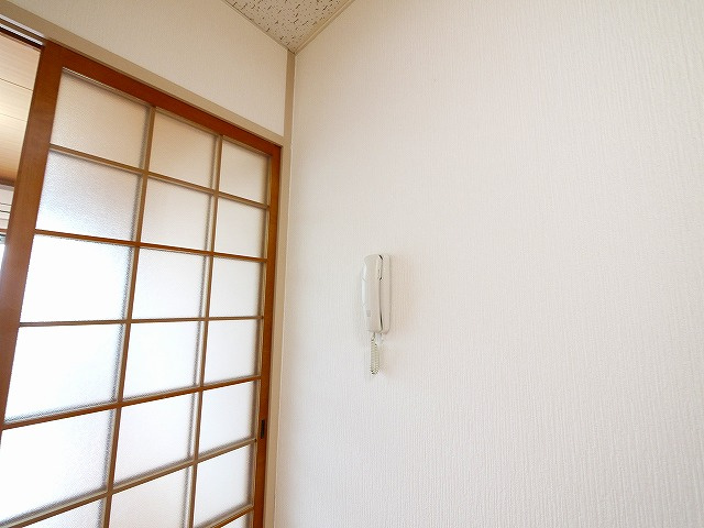 シャトレ信楽のその他|インターホン完備です