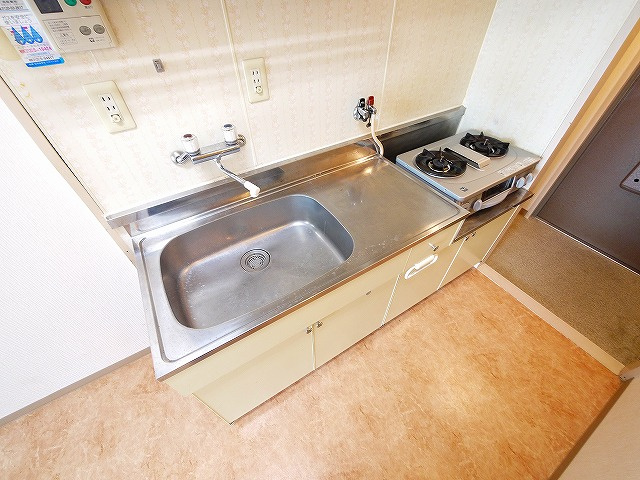 シャトレ信楽のキッチン|使いやすいキッチンです