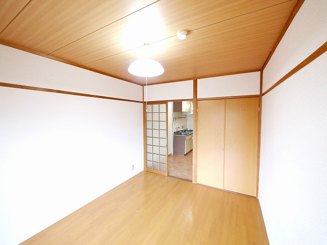 シャトレ信楽の寝室|寝室にぴったりのお部屋です