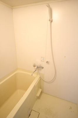 【浴室】 | アークハイツ鹿田