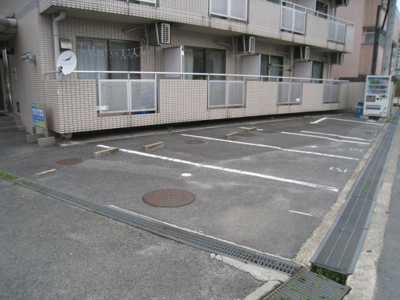 【外観】 | ドリーム・タナカ駐車場