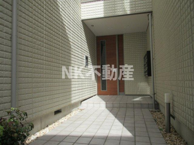 【ロビー】 | メゾンKoma（メゾンコマ）（長瀬賃貸） | オートロック付きです