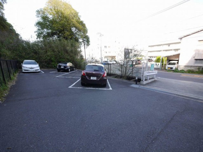【駐車場】 | サンライト緑園