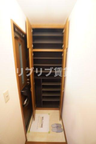 サーンク都の設備