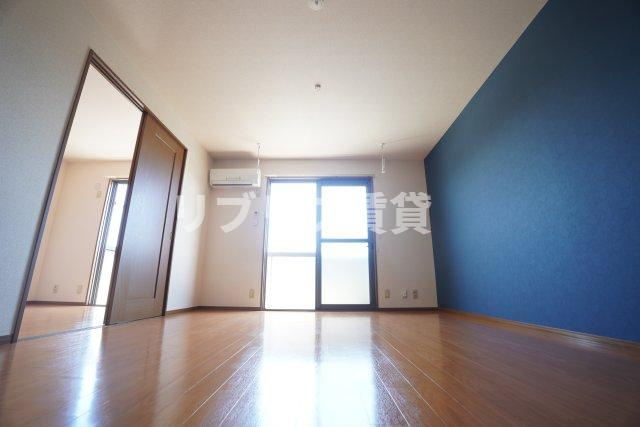 サーンク都の居間・リビング