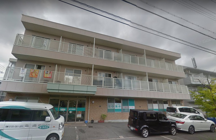 イーストヒルズ