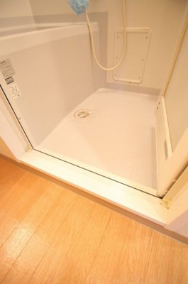 【浴室】 | サントゥールくいな橋 | コンパクトで使いやすいお風呂です