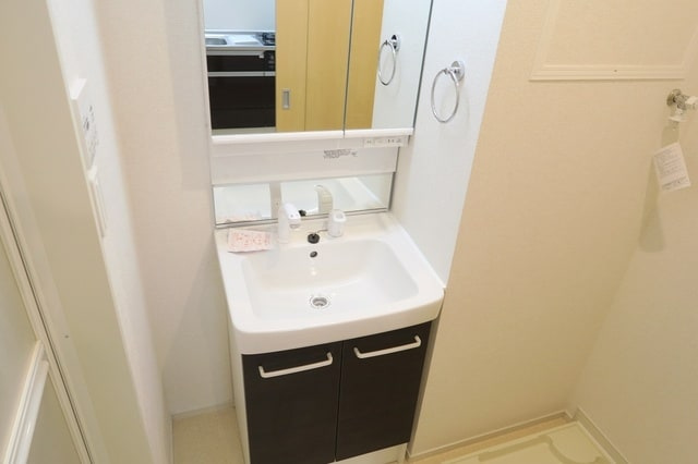 【洗面所】 | メゾン　ルミナス