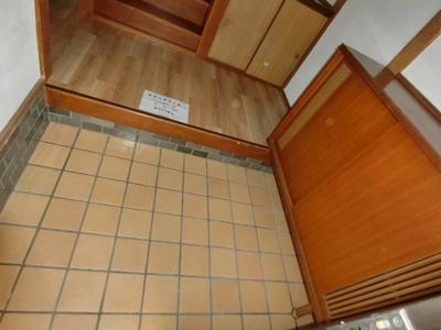 【玄関】 | 妙法寺兀山貸家 | 落ち着いた玄関です