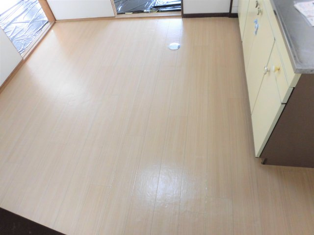 荒川ラインハイツの居間・リビング