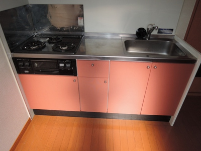 【キッチン】 | 枚岡ヒルズ | ☆３口ガスコンロ・グリル付☆