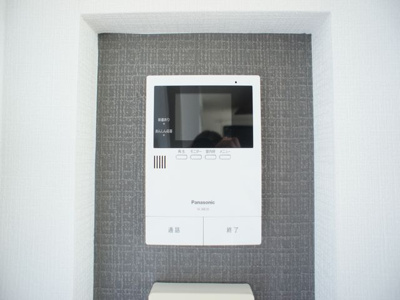 【セキュリティ】 | ラフォーレ・ハピネスC | 訪問者の確認ができるTVドアホン付きです♪