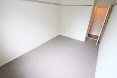 【洋室】 | ヴィヴァーチェ青山