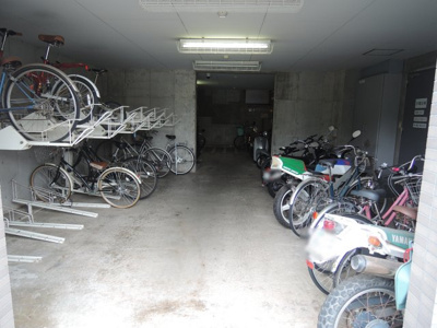 【その他共用部分】 | マイキャッスル・ラルジュ鴨居 | 駐輪場・バイク置場
