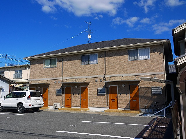 ソレイユコートの外観|外観は落ち着いています