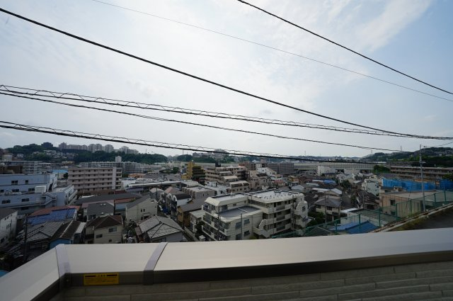 保土ヶ谷区峰岡町２丁目　全３棟新築戸建て【成約】の展望|開放感のある眺望です。