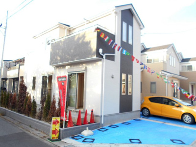 【外観】 | 越谷市　新築　大泊　全18棟　10号棟　らすと3棟 | 外観も気になるポイント。さらに価格変更です。2980万円から2880万に。