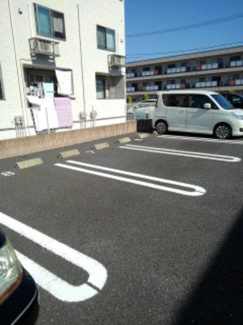 【駐車場】