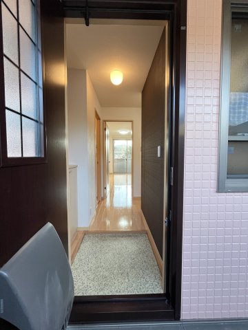 タートルテイルの玄関