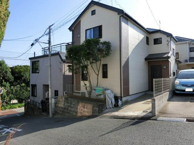 習志野市東習志野８丁目　中古戸建　平成２１年築・平成２９年外壁塗装リフォーム済の外観