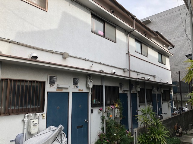 フラット荘園の外観|外観もきれいです