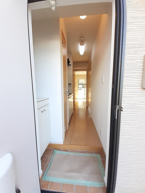 パインツリーフォレストの玄関