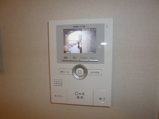 サンヴィオレＡのセキュリティ|ＴＶインターホン