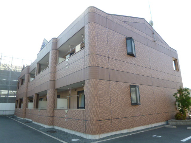 アイリスの外観