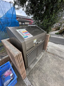 【その他共用部分】 | 敷地内ごみ置き場でごみ出しもらくらく～♪忙しい社会人さんや主婦さんにもうってつけ！