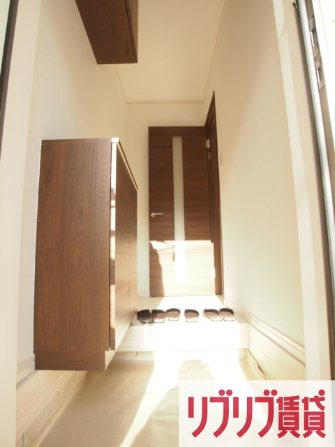 ＭＴ北大宮台テラスハウスの玄関