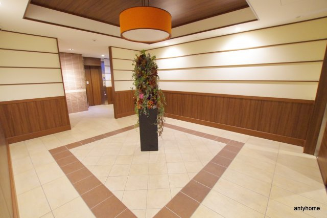 ブリリアント同心　仲介手数料無料のロビー