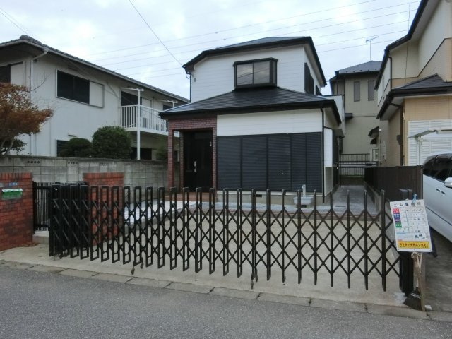 習志野市本大久保２丁目　中古戸建　南西側道路で陽当り良好の外観|外観です。習志野市本大久保２丁目　中古戸建　南西側道路で陽当り良好　京成大久保駅徒歩６分の好立地　
