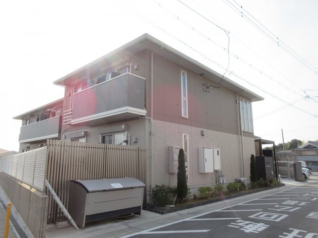 アンソレイエファミーユB棟の外観