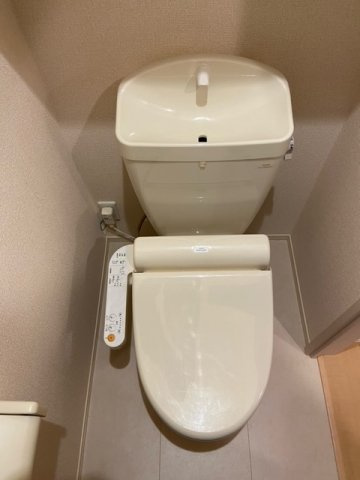 アンソレイエファミーユB棟のトイレ