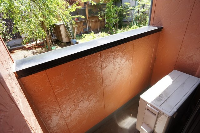 【バルコニー】 | コーポルピナス | 南面バルコニー