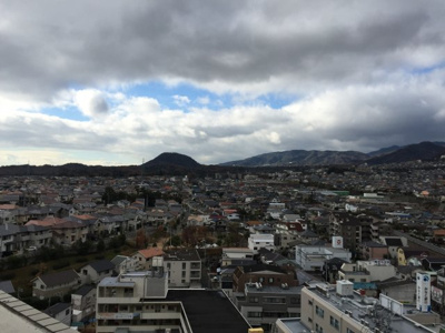 【展望】 | アピア１ | バルコニーからは甲山がご覧いただけます。