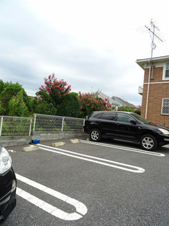 【駐車場】