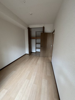 【寝室】 | コラム神泉