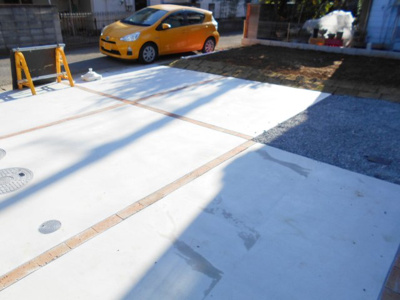 【駐車場】 | 春日部(南桜井)　新宿新田　全1棟　1号棟　整形地 | カースペース。2099からさらに1899万円に価格変更。