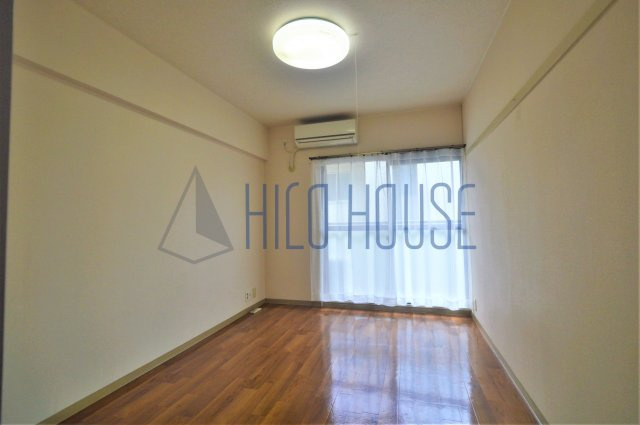 サクシィードの居間・リビング