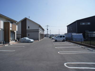 【駐車場】 | ポルト ボヌールB | 2台可能です♪