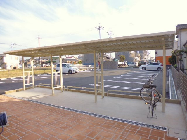 倉敷市連島町鶴新田のアパートのその他共用部分|駐輪場