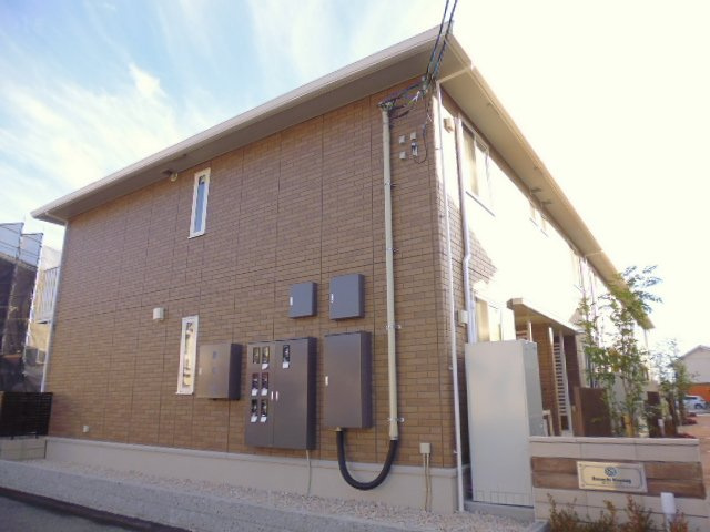倉敷市連島町鶴新田のアパートの外観