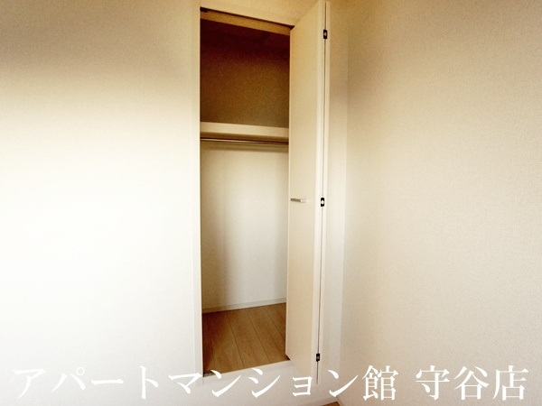 グラース　クローⅤの収納