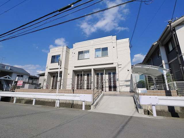 Contrail（コントレイル）の外観|キレイな外観です。