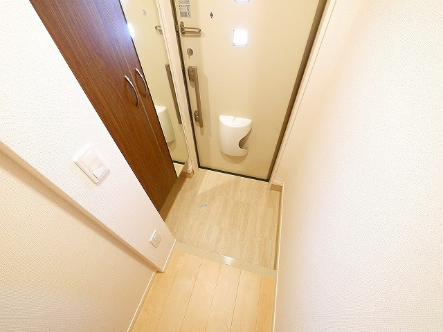 コントレイルの玄関|シンプルで使いやすい玄関です
