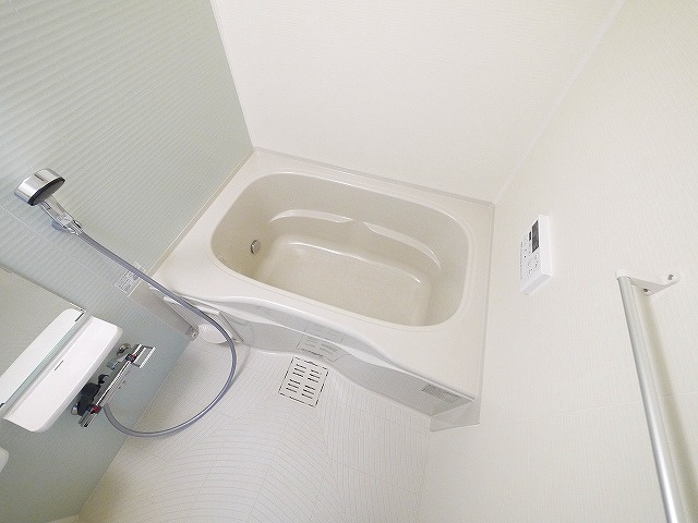 コントレイルの浴室|お風呂で日々の疲れを落としましょう
