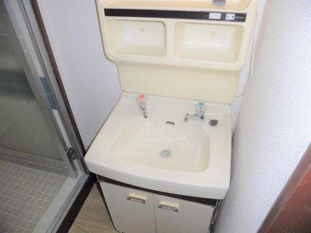 荒川ラインハイツの独立洗面台|イメージ写真
